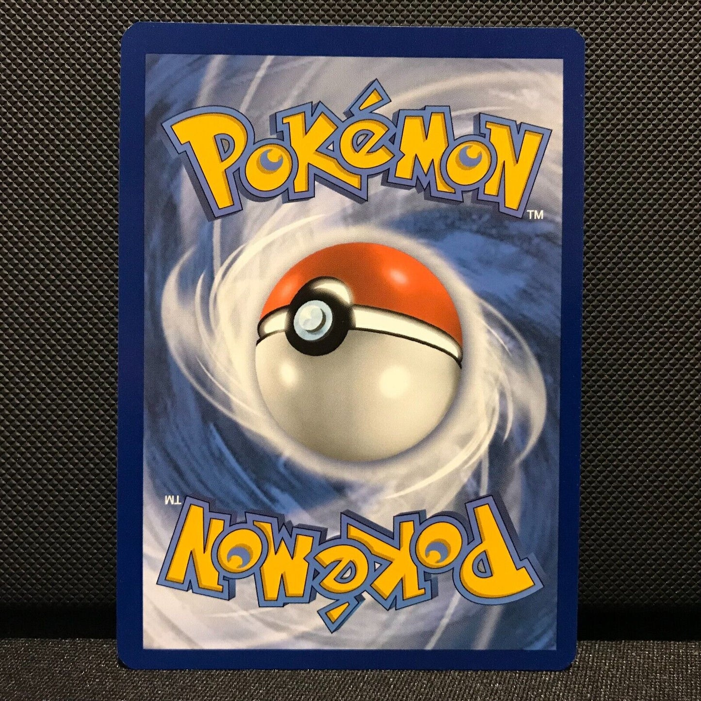 Vaporeon Holo 134/165- Scarlet & Voilet 151 Pokemon Card - NM/Mint