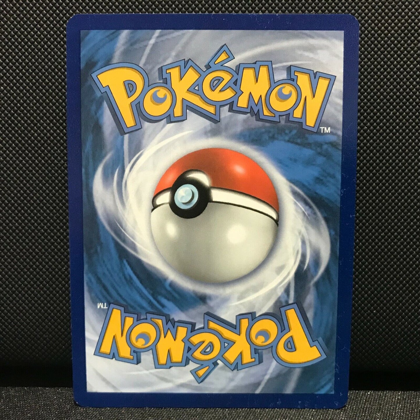 Staravia Reverse Holo 146/189 - Darkness Ablaze Pokemon Card - NM/Mint