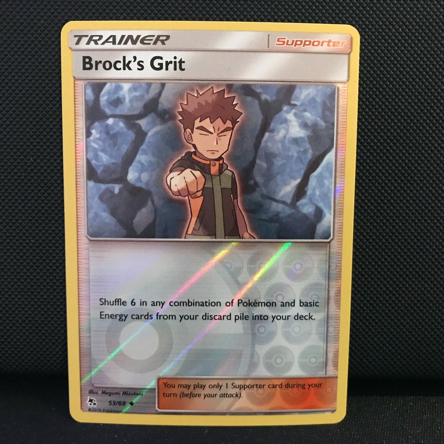 Brock's Grit 53/68 Reverse Holo - Hidden Fates Pokemon Card - NM/Mint