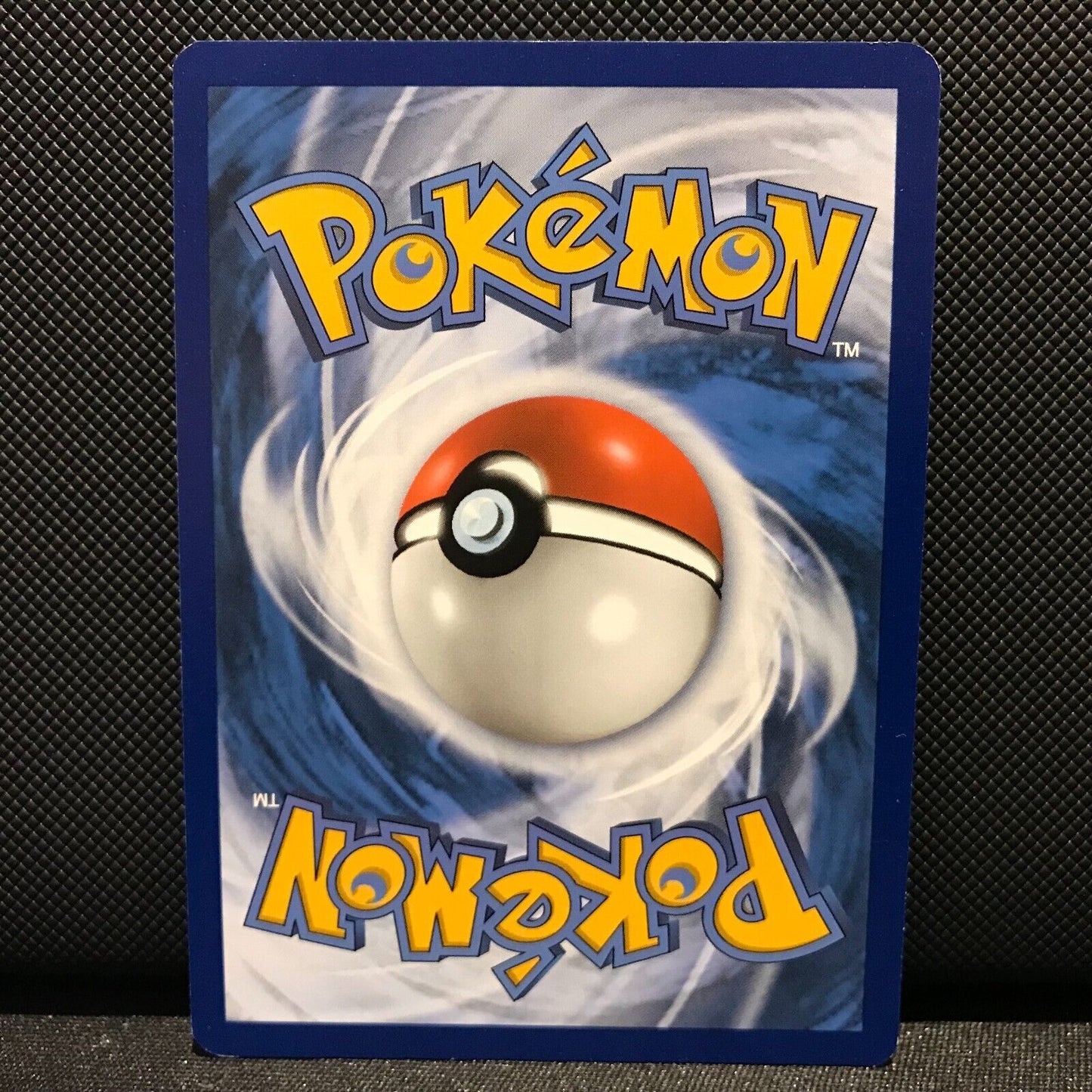 Terrakion Reverse Holo 92/185 - Vivid Voltage Pokemon Card - NM/Mint