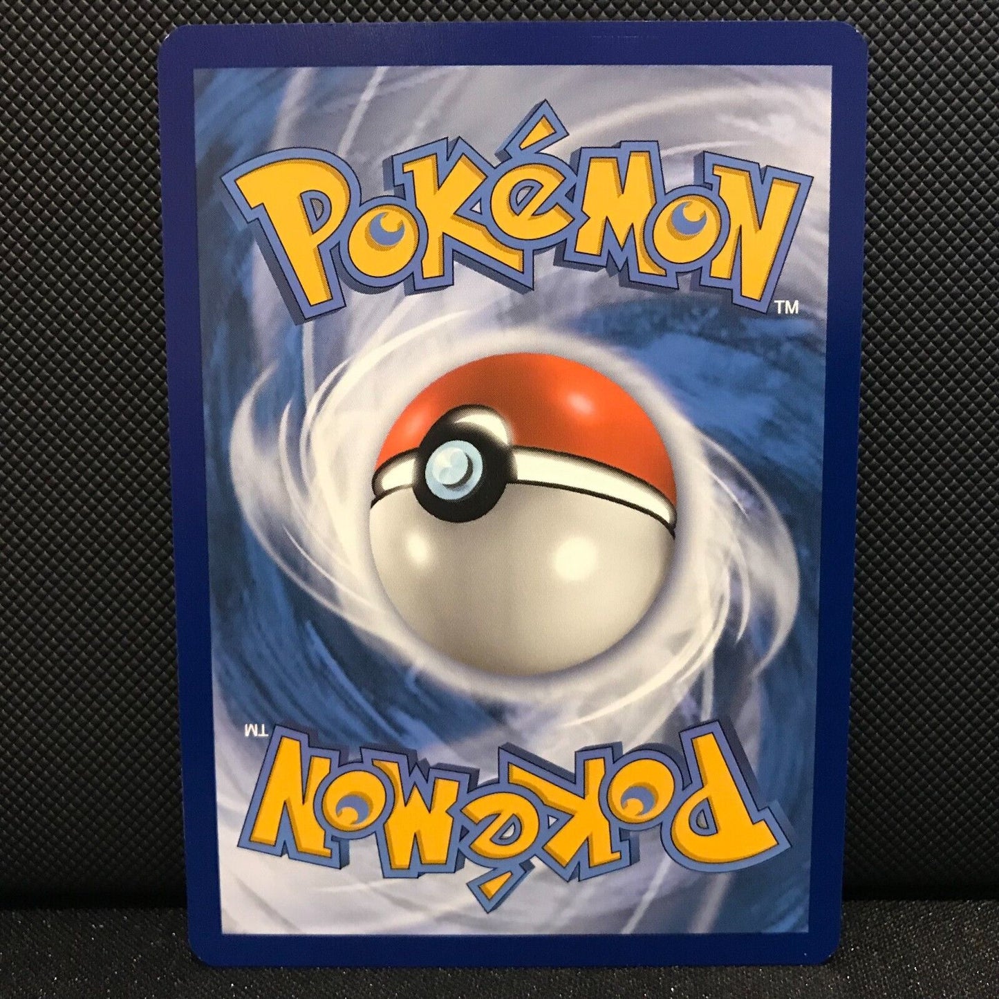 Clefable 64/185 - Vivid Voltage Pokemon Card - NM/Mint