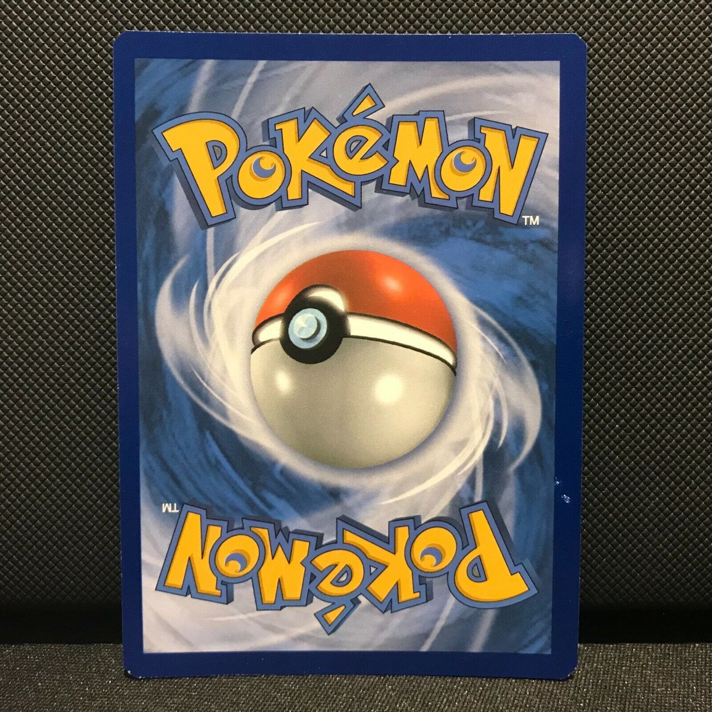 Fighting Energy Reverse Holo 96/108 - Evolutions Pokemon Card - NM/Mint