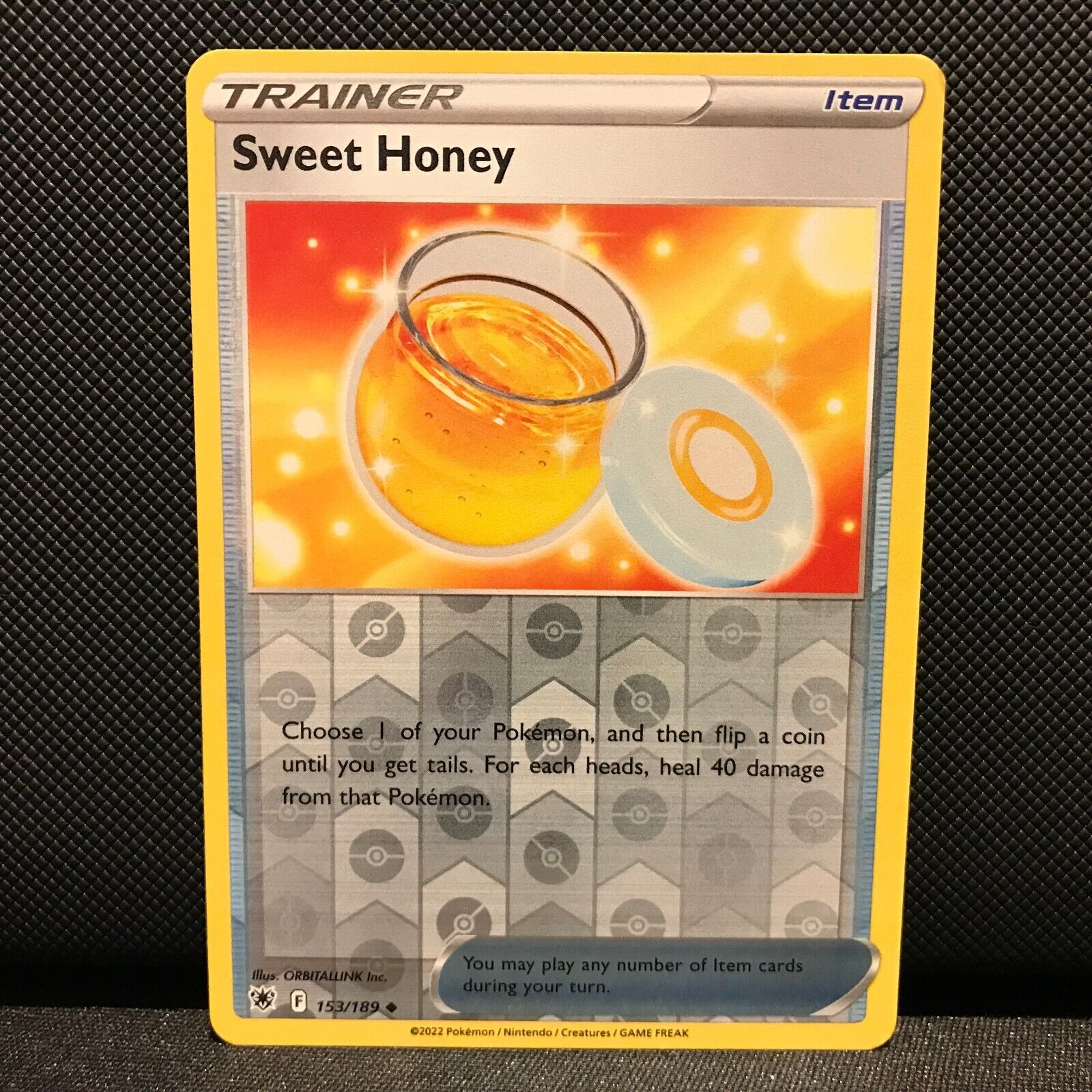 Sweet Honey Reverse Holo 153/189 - Astral Radiance Pokemon Card - NM/Mint