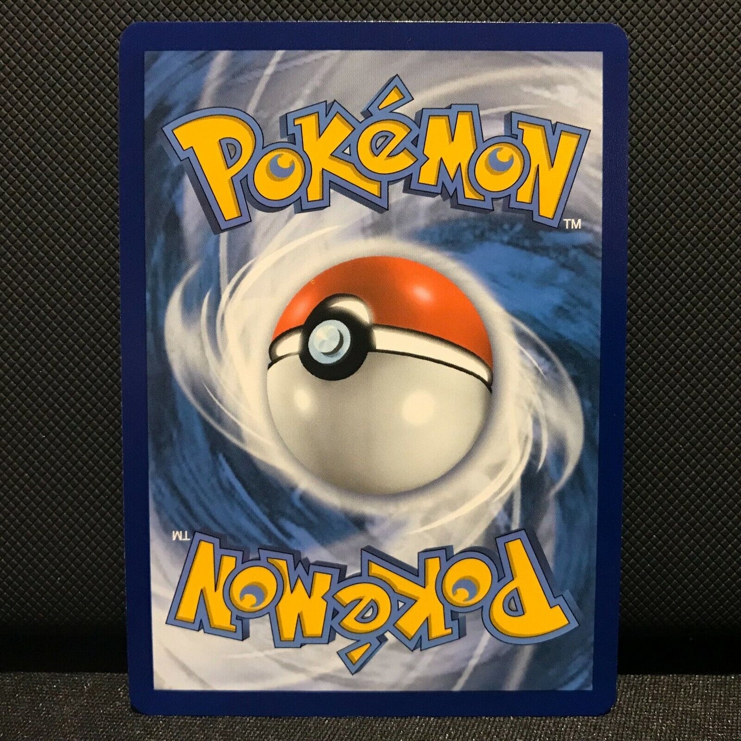 Flabébé Reverse Holo 71/203 - Evolving Skies Pokemon Card - NM/Mint