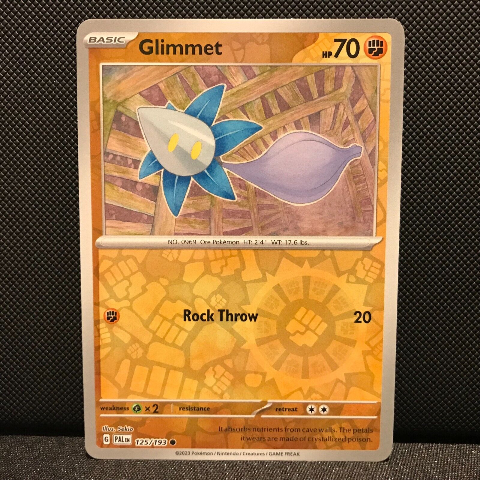 Glimmet Reverse Holo 125/193 - SV2 Paldea Evolved Pokemon Card - NM/Mint