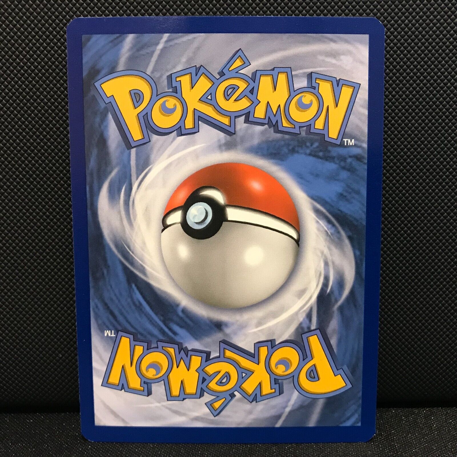 Sharpedo 36/203 - Evolving Skies Pokemon Card - NM/Mint