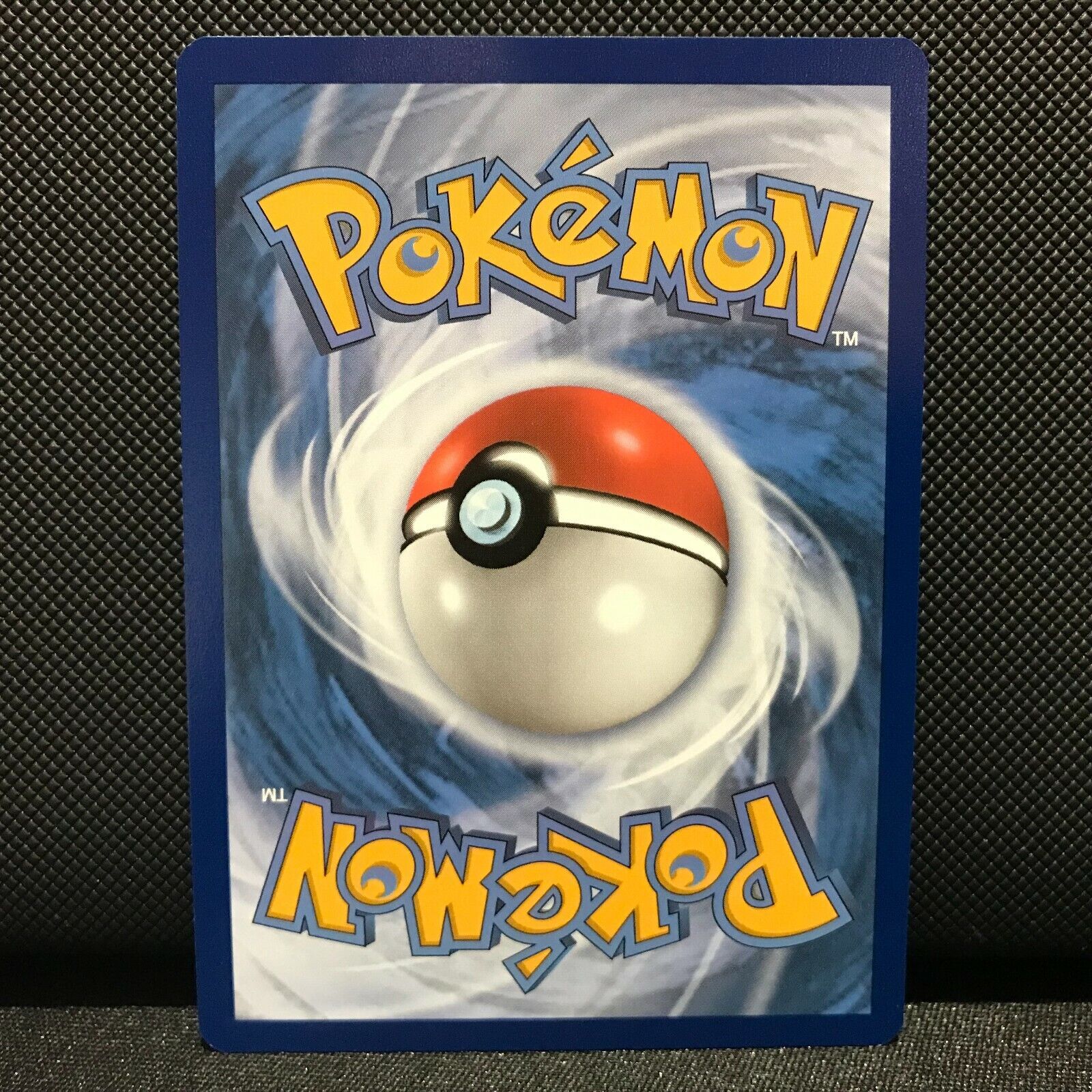 Pawniard Reverse Holo 103/163 - Battle Styles Pokemon Card - NM/Mint
