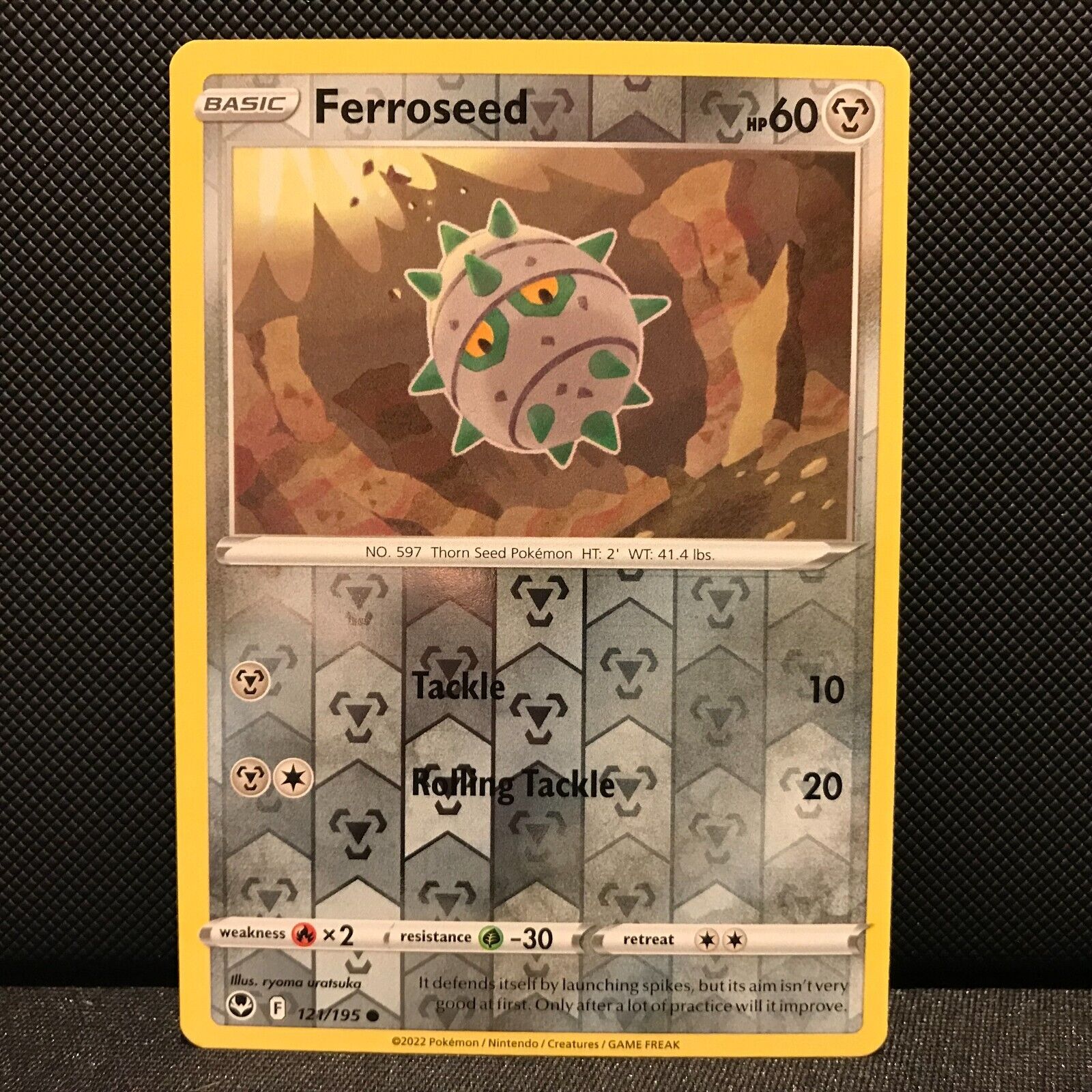 Ferroseed Reverse Holo 121/195 - Silver Tempest Pokemon Card - NM/Mint