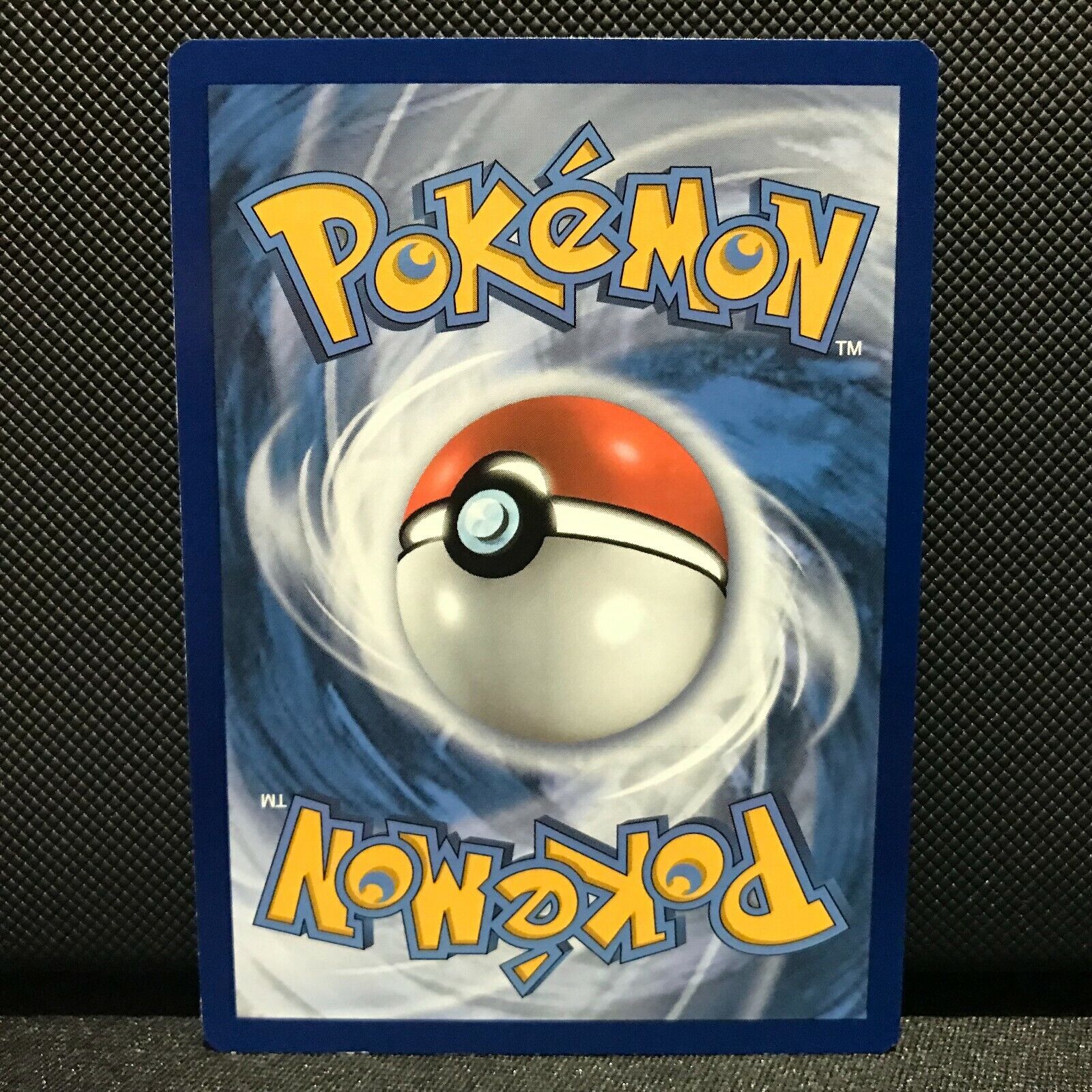 Skiploom Reverse Holo 3/203 - Evolving Skies Pokemon Card - NM/Mint
