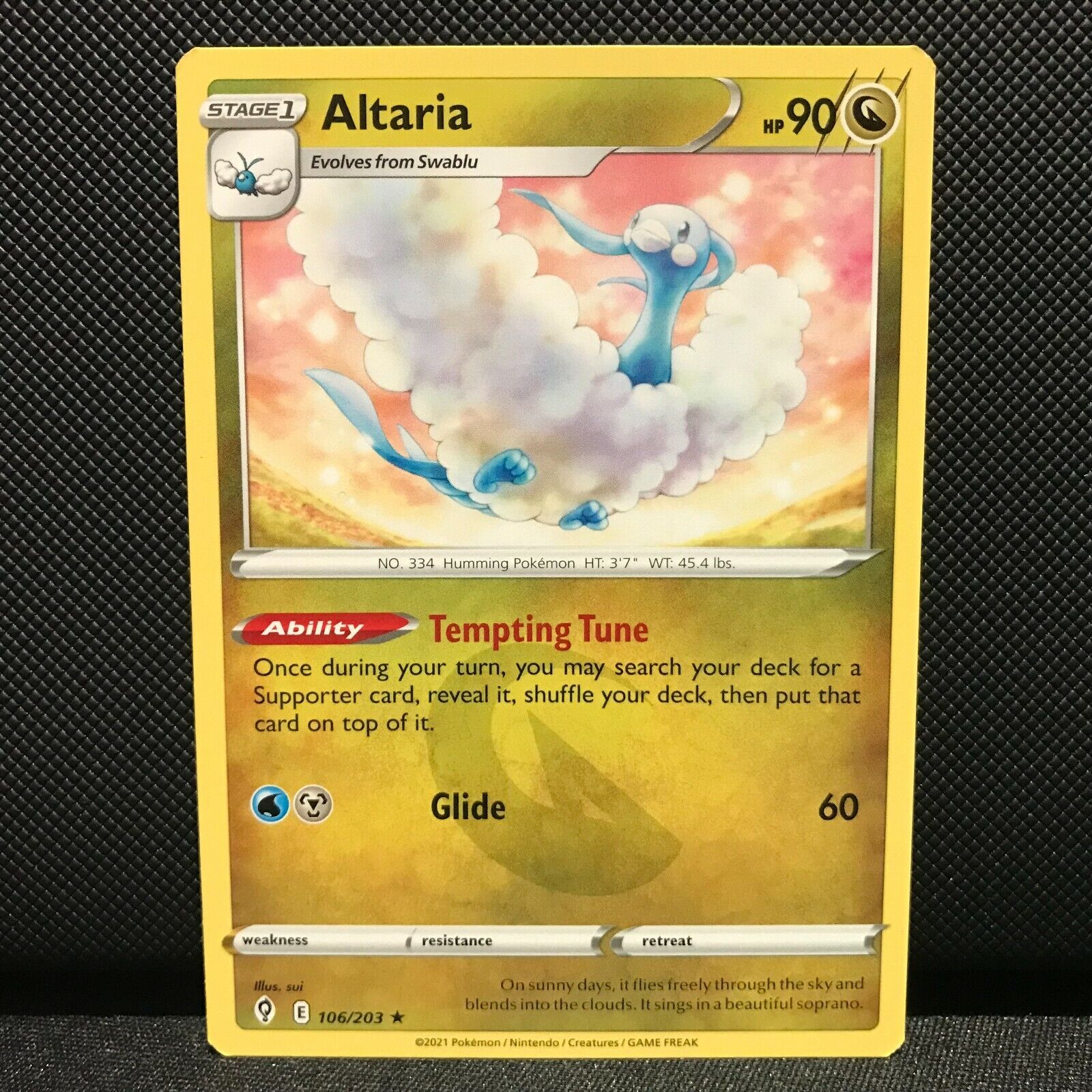 Altaria 106/203 - Evolving Skies Pokemon Card - NM/Mint