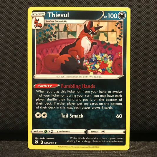 Thievul 105/203 - Evolving Skies Pokemon Card - NM/Mint