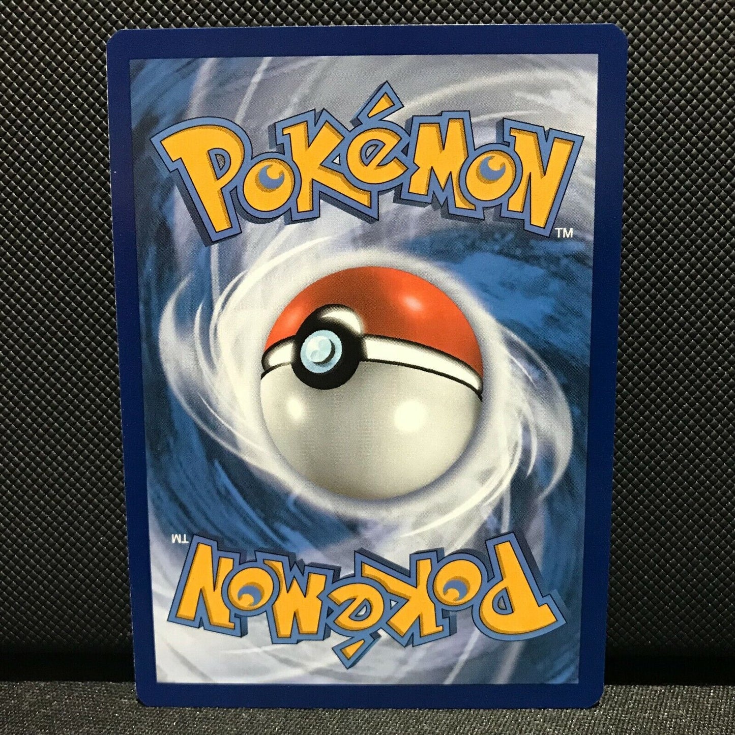 Shelgon Reverse Holo 108/203 - Evolving Skies Pokemon Card - NM/Mint