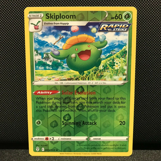 Skiploom Reverse Holo 3/203 - Evolving Skies Pokemon Card - NM/Mint