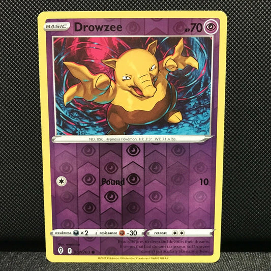Drowzee Reverse Holo 61/203 - Evolving Skies Pokemon Card - NM/Mint