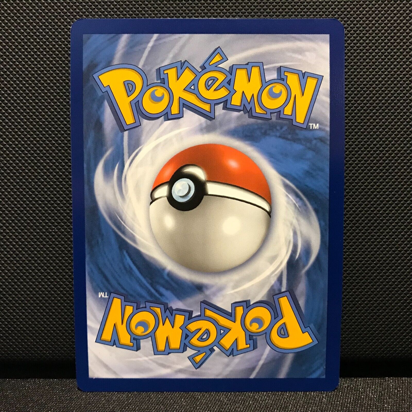 Kabutops Holo 141/165- Scarlet & Voilet 151 Pokemon Card - NM/Mint