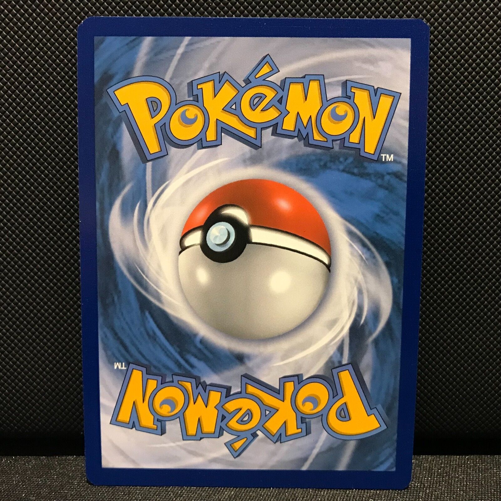Castform Rainy Form Reverse Holo 33/198 - Chilling Reign Pokemon Card - NM/Mint