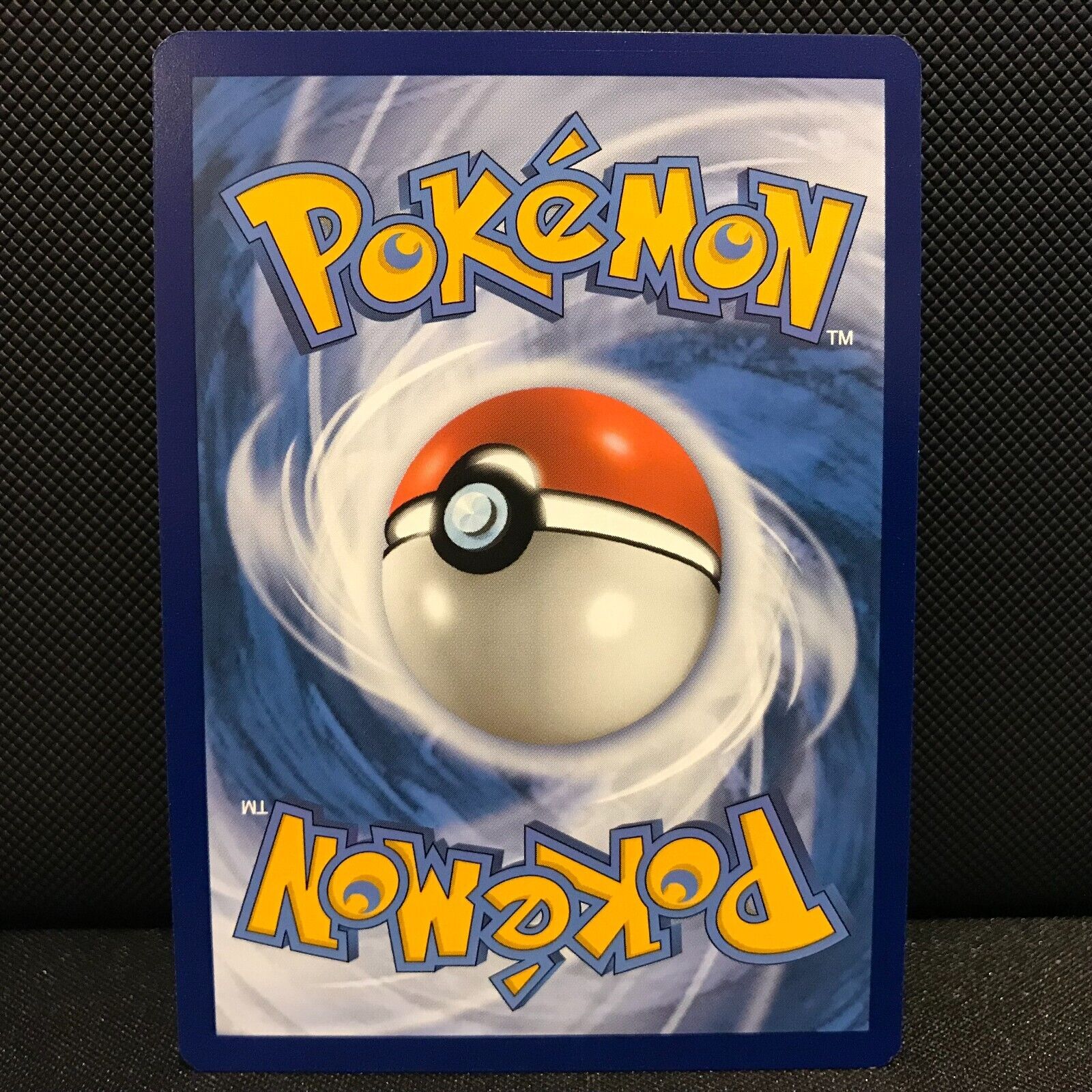 Machop Reverse Holo 86/196 - Lost Origin Pokemon Card - NM/Mint