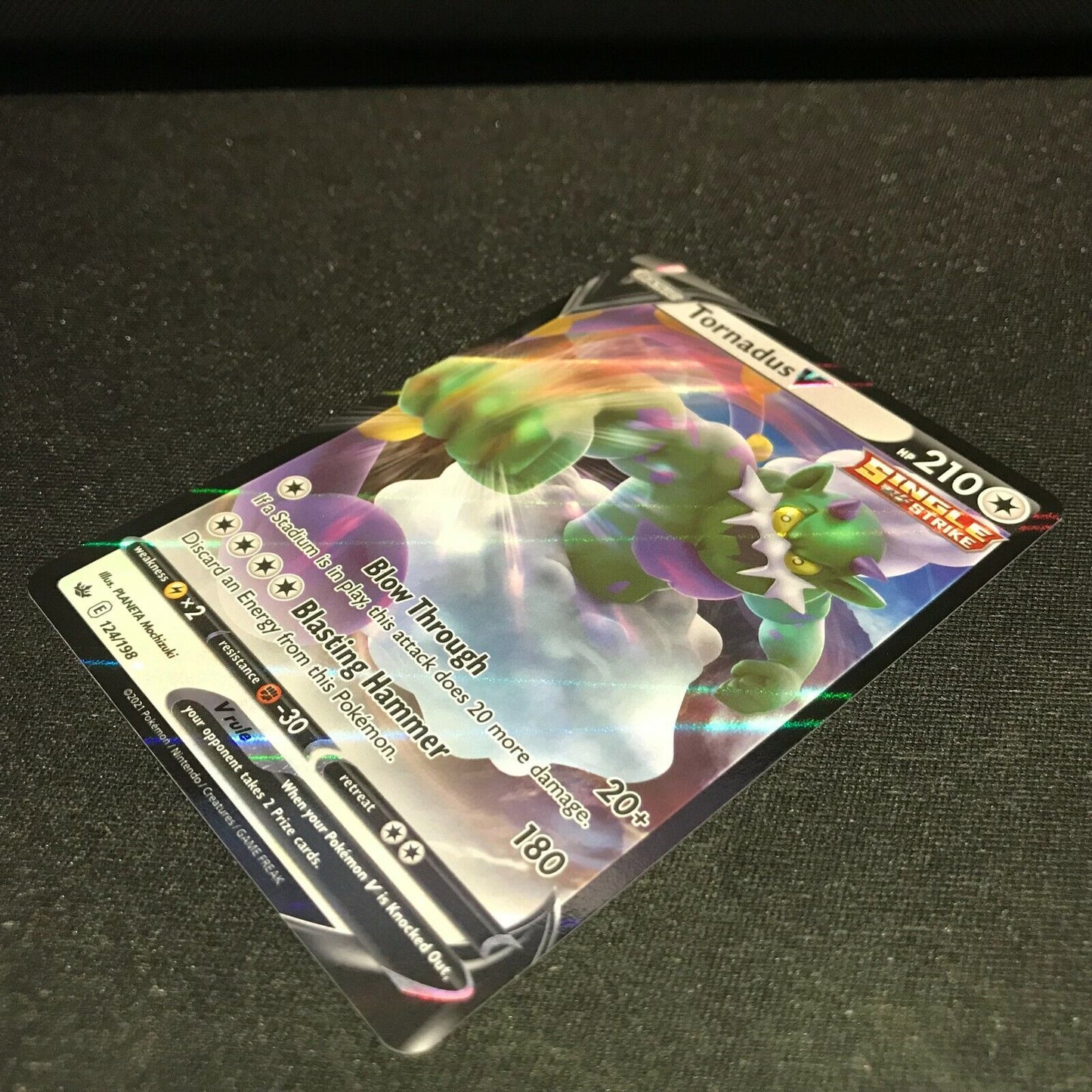 Tornadus V 124/198 - Chilling Reign Pokemon Card - NM/Mint
