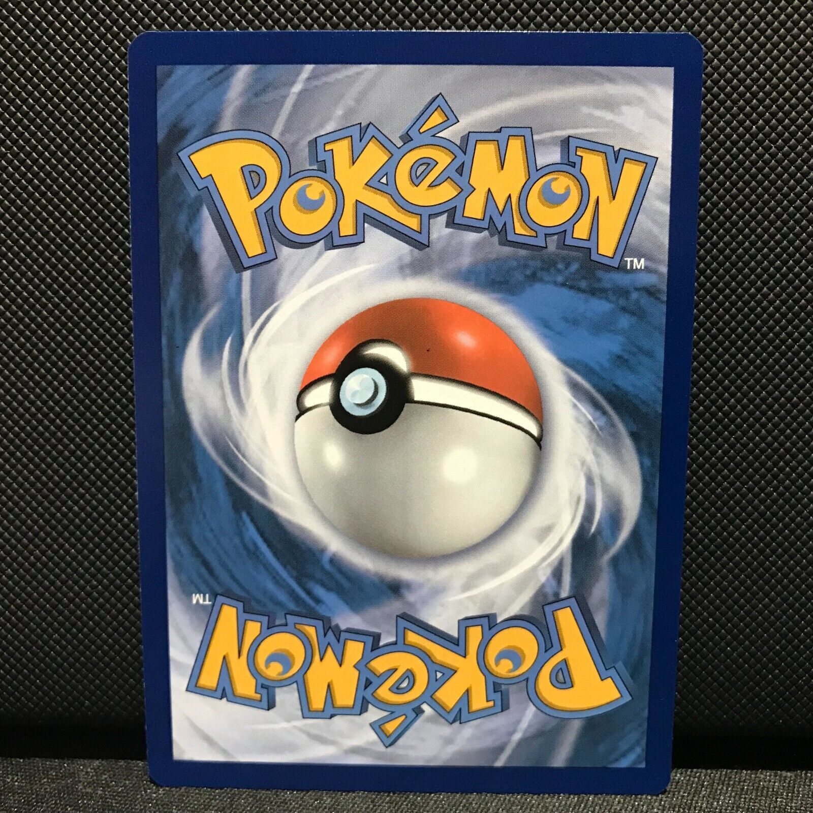 Drowzee Reverse Holo 61/203 - Evolving Skies Pokemon Card - NM/Mint