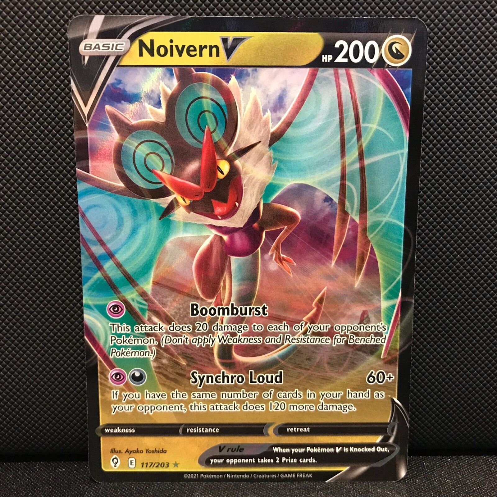 Noivern V 117/203 - Evolving Skies Pokemon Card - NM/Mint