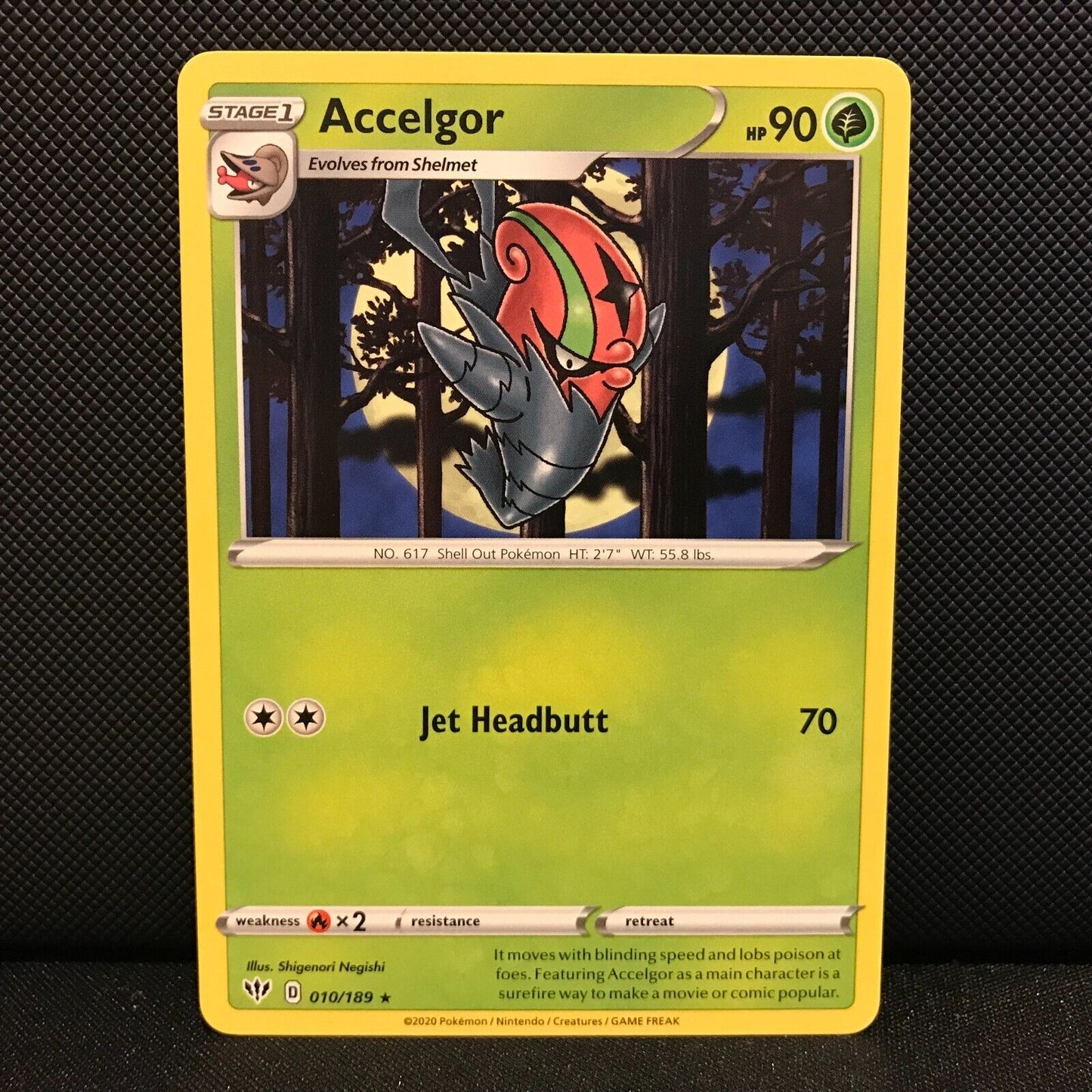 Accelgor 10/189 - Darkness Ablaze Pokemon Card - NM/Mint