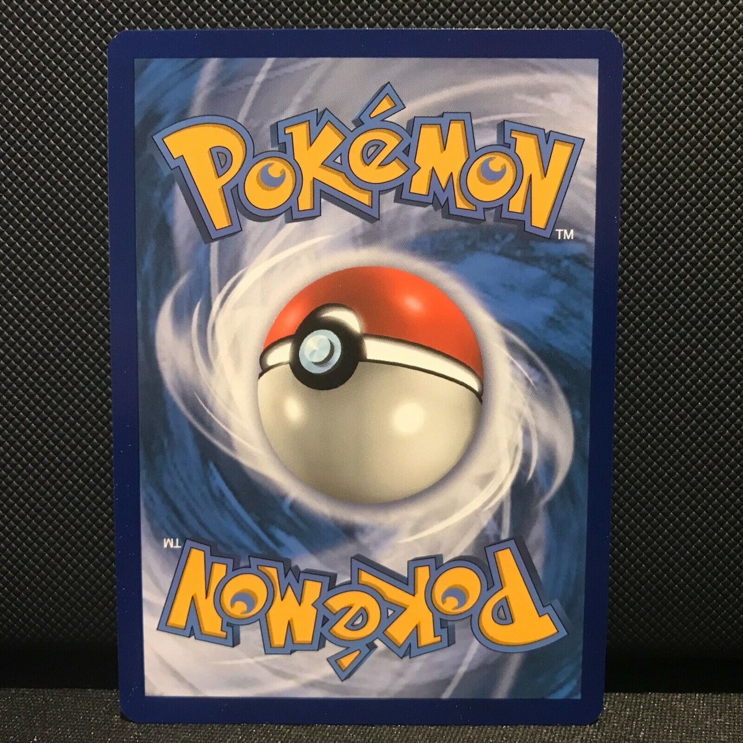 Feebas Reverse Holo 38/189 - Darkness Ablaze Pokemon Card - NM/Mint