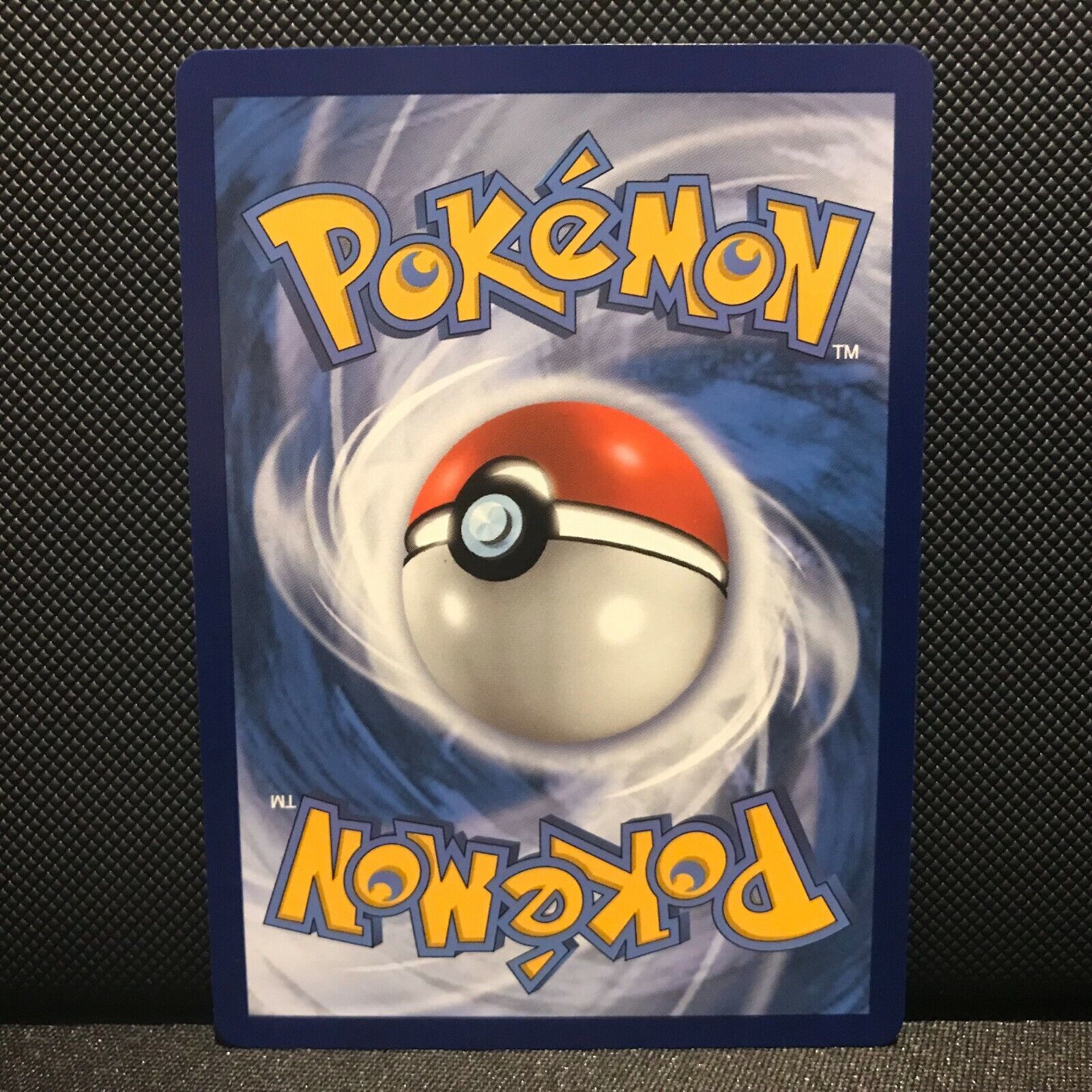 Accelgor 14/264 - Fusion Strike Pokemon Card - NM/Mint