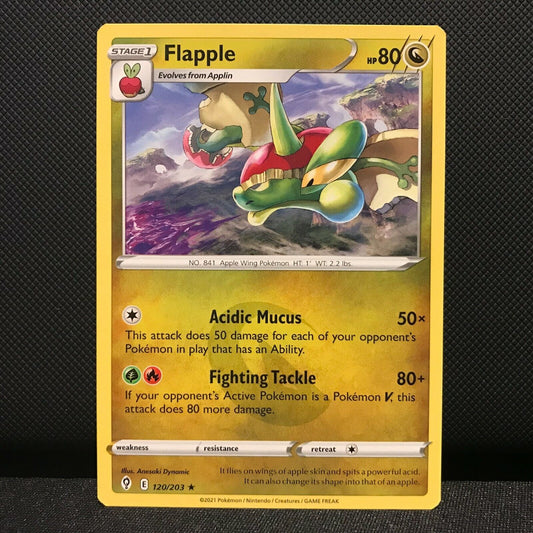 Flapple 120/203 - Evolving Skies Pokemon Card - NM/Mint