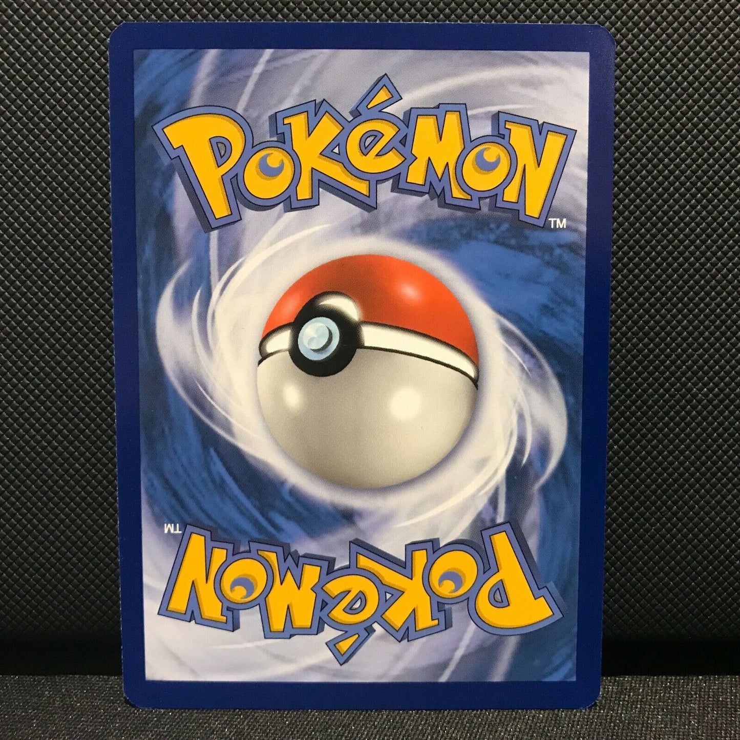 Avalugg 37/114 - Steam Siege Pokemon Card - NM/Mint