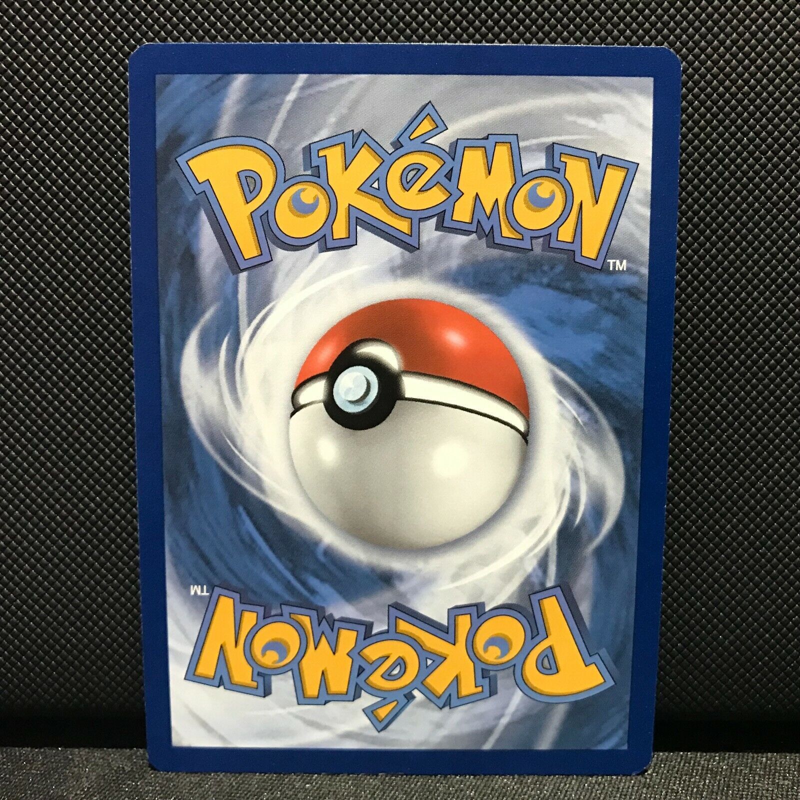 Gordie Reverse Holo 149/203 - Evolving Skies Pokemon Card - NM/Mint