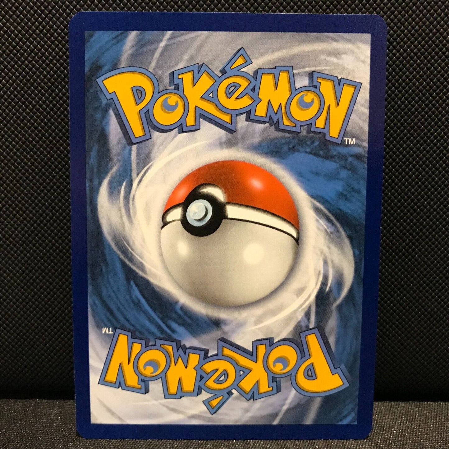 Sharpedo Reverse Holo 36/203 - Evolving Skies Pokemon Card - NM/Mint