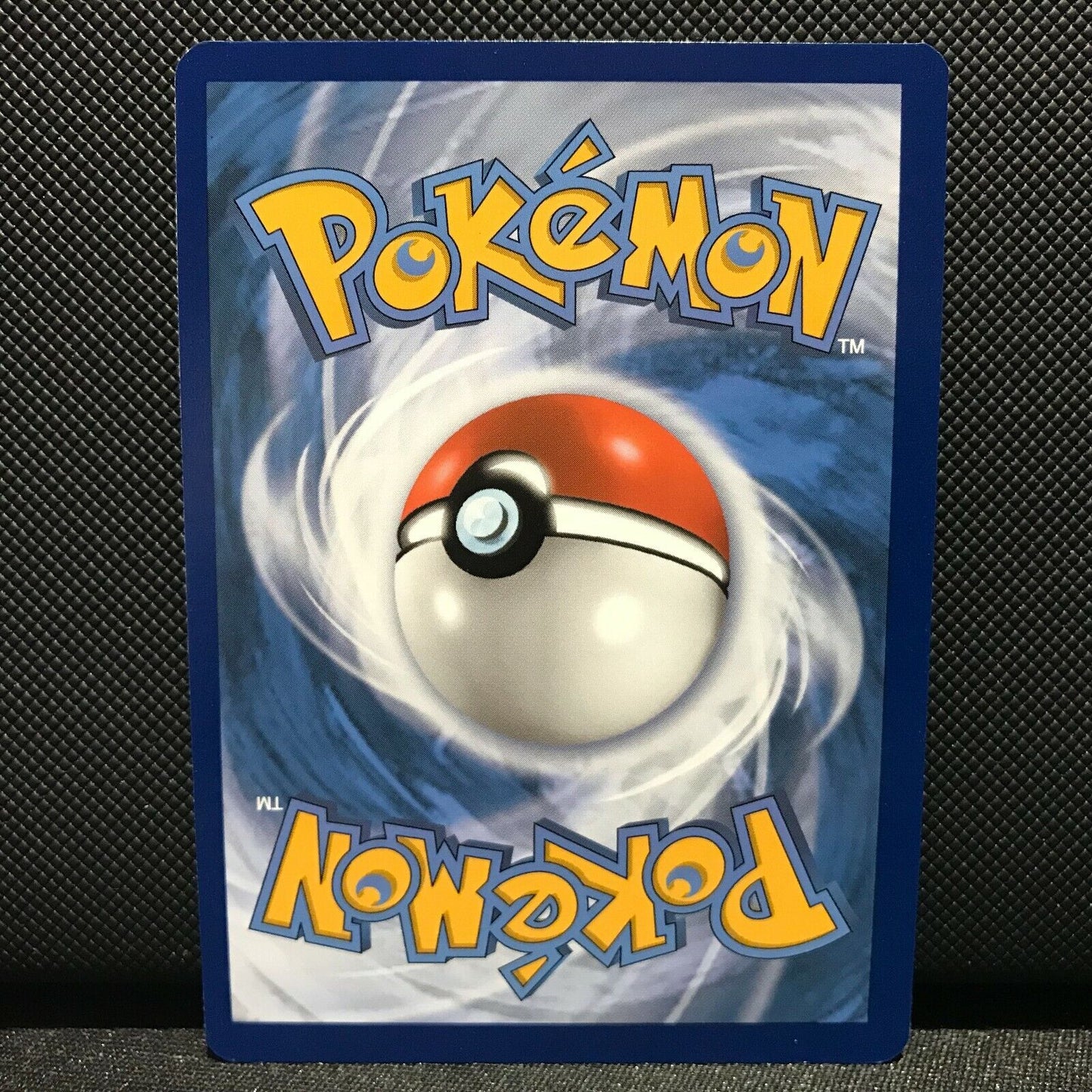Marshadow Holo 80/203 - Evolving Skies Pokemon Card - NM/Mint
