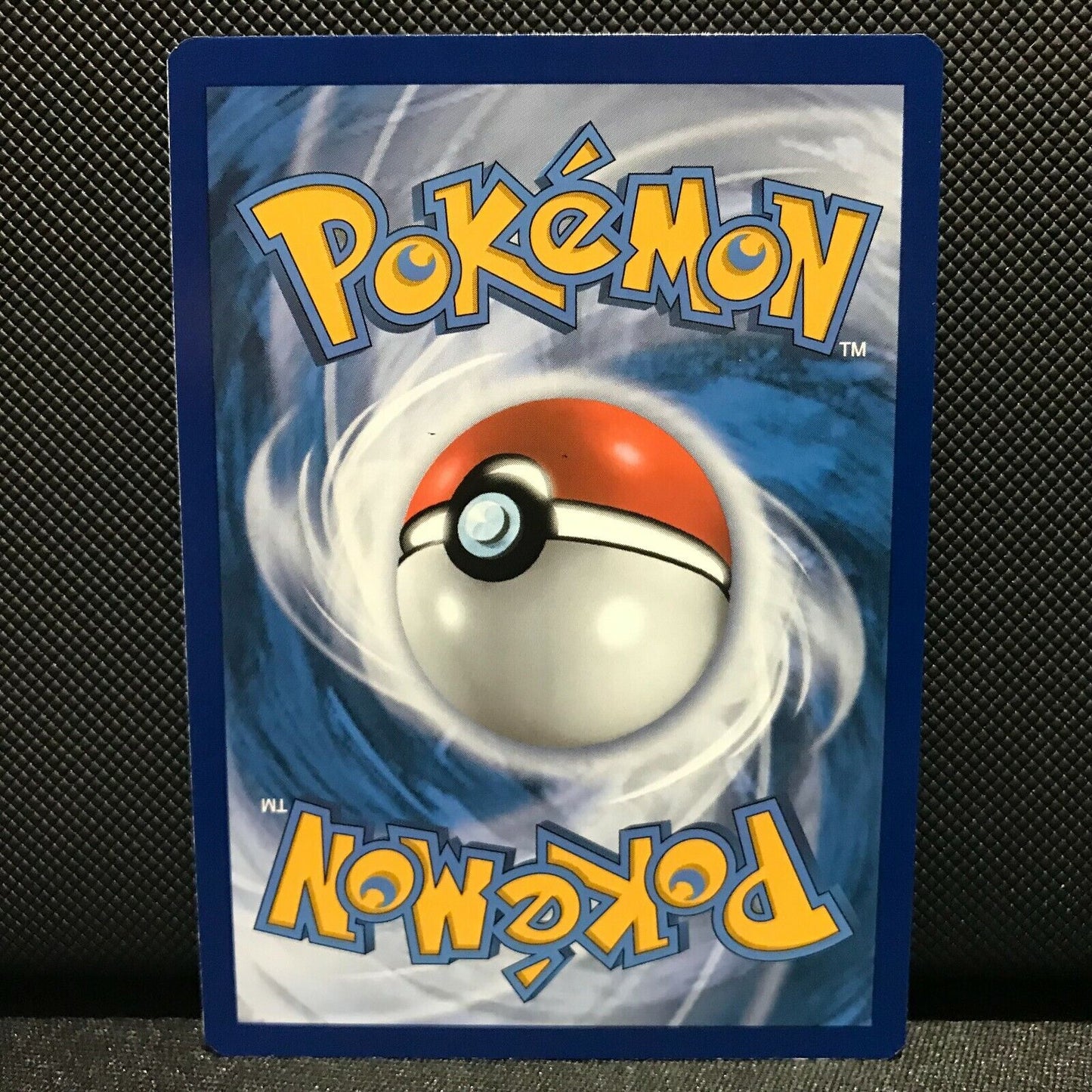 Scraggy Reverse Holo 98/203 - Evolving Skies Pokemon Card - NM/Mint