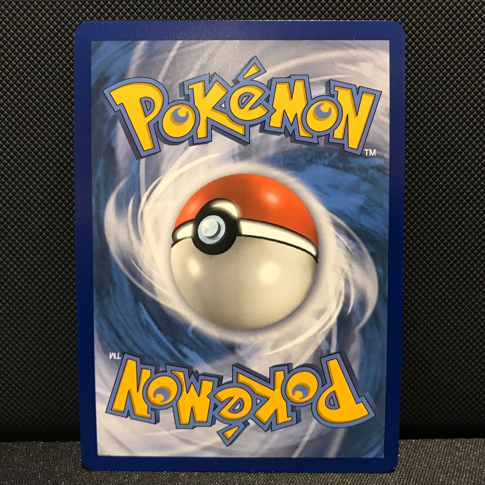 Gyarados GX 16/68 - Hidden Fates Pokemon Card - NM/Mint