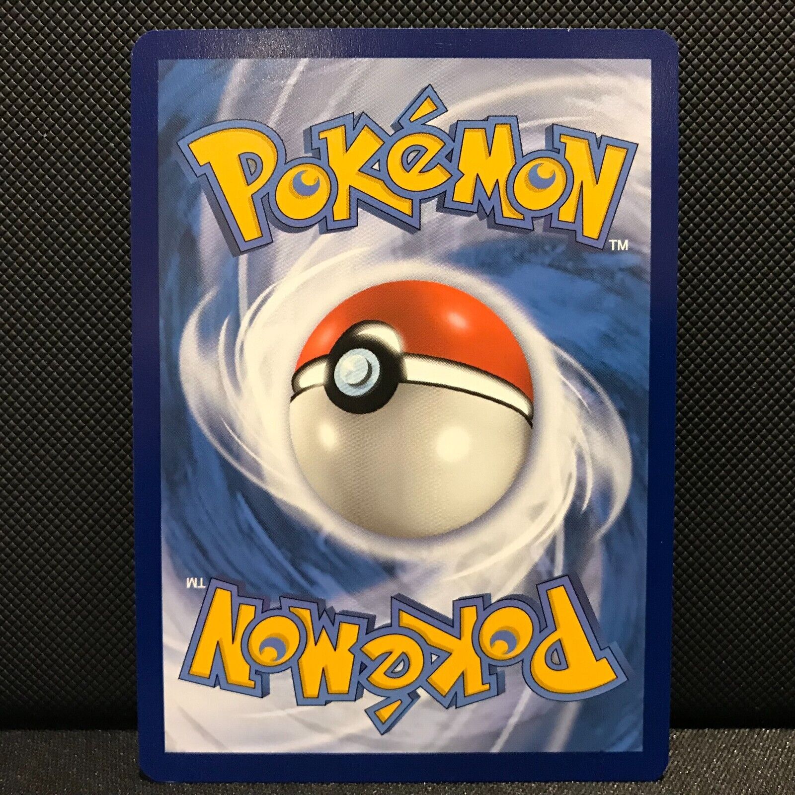 Muk 85/172 - Brilliant Stars Pokemon Card - NM/Mint