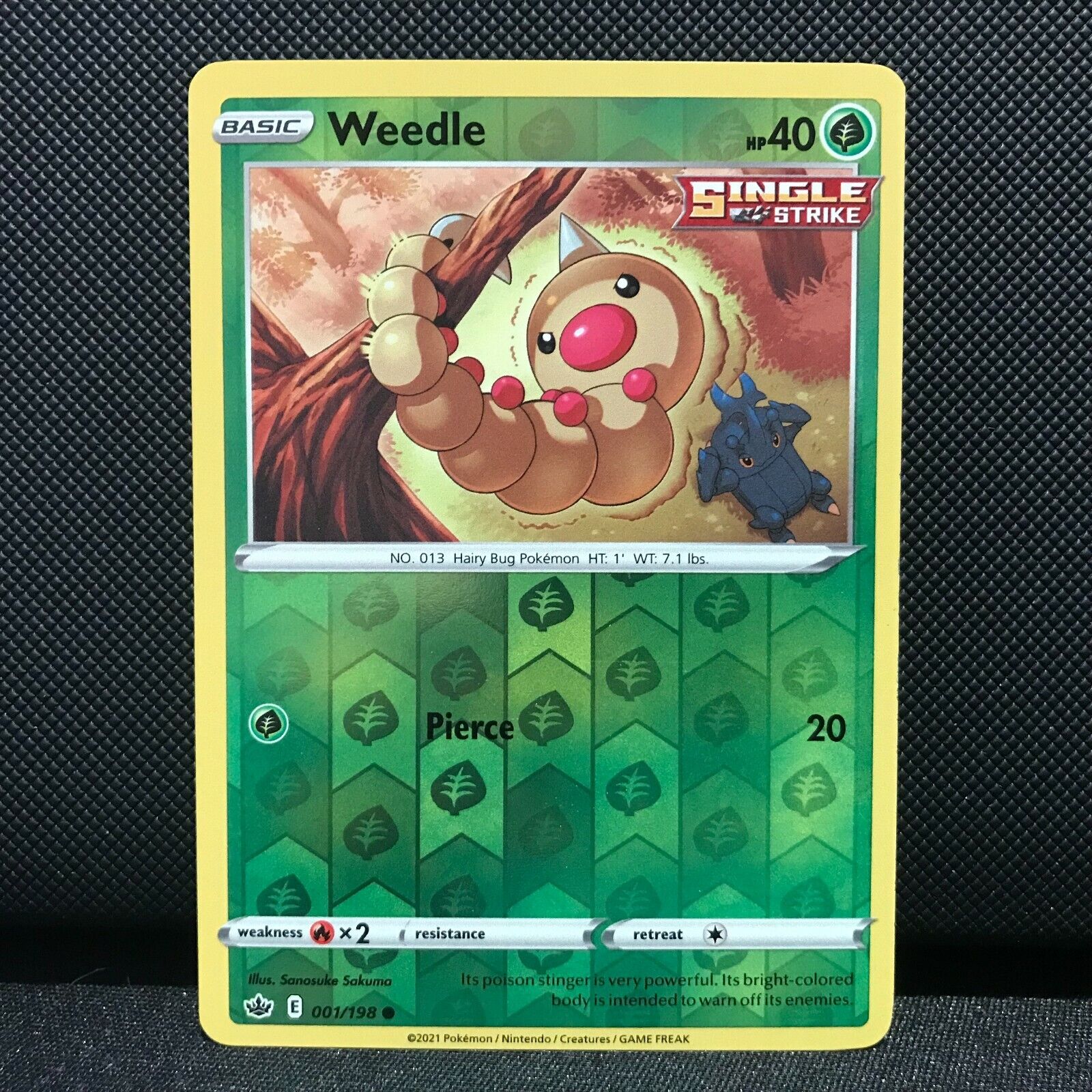 Weedle Reverse Holo 1/198 - Chilling Reign Pokemon Card - NM/Mint