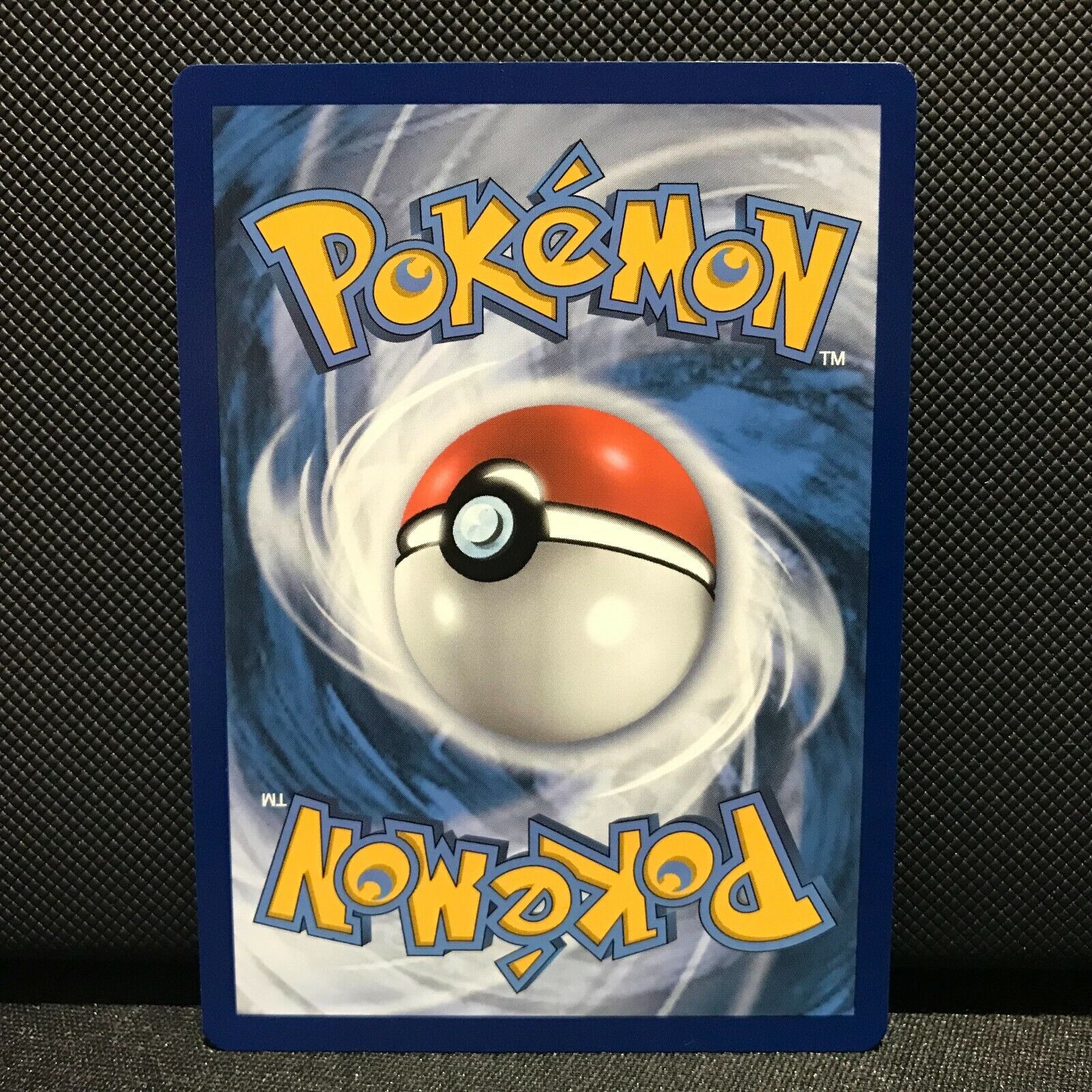 Seismitoad 90/203 - Evolving Skies Pokemon Card - NM/Mint