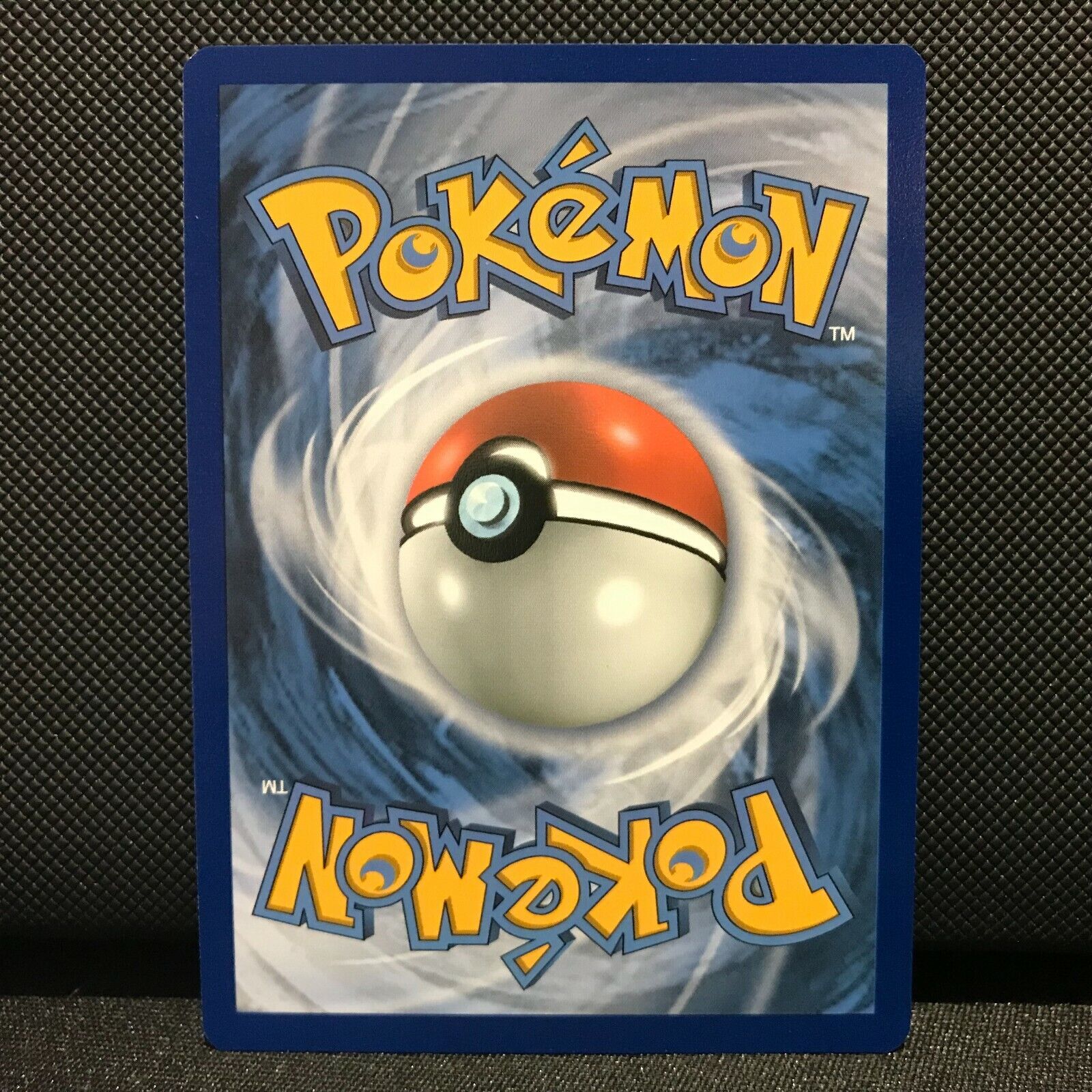 Weezing 95/198 - Chilling Reign Pokemon Card - NM/Mint