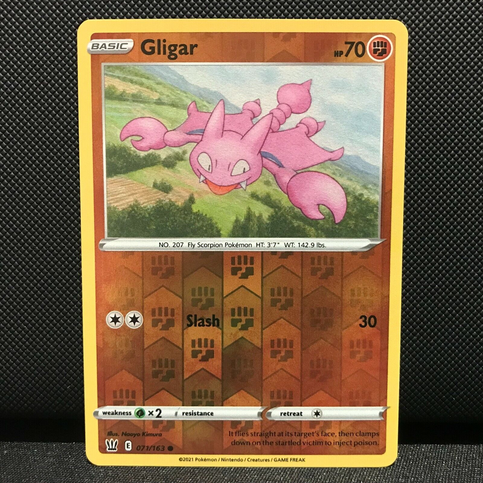 Gligar Reverse Holo 71/163 - Battle Styles Pokemon Card - NM/Mint