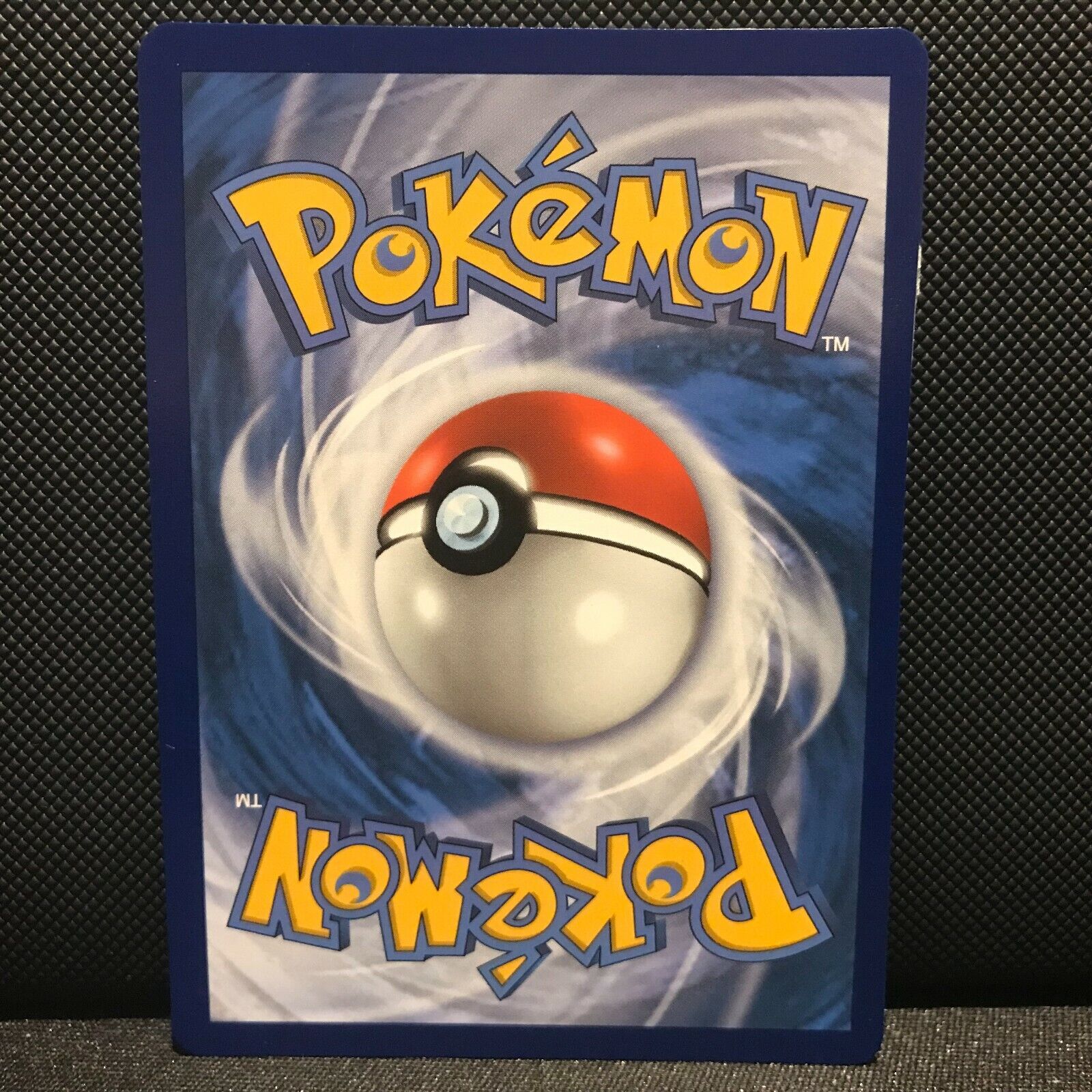 Chandelure V 247/264 - Fusion Strike Pokemon Card - NM/Mint