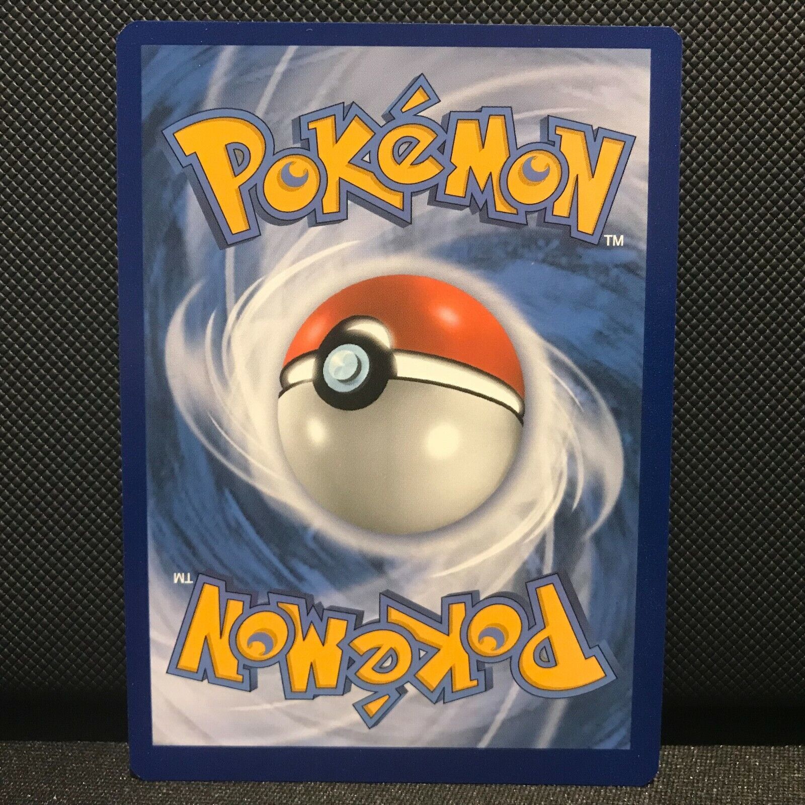 Combusken Reverse Holo 23/189 - Darkness Ablaze Pokemon Card - NM/Mint