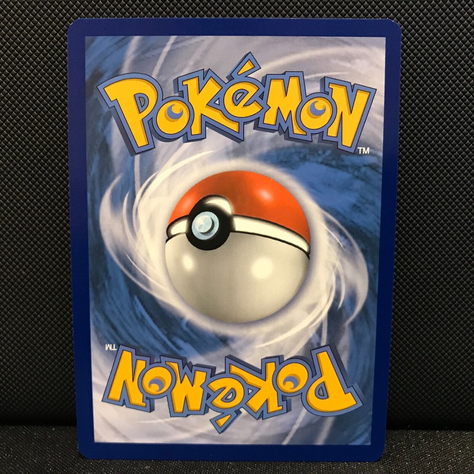 Lycanroc Holo 30/73 - Champion's Path Pokemon Card - NM/Mint