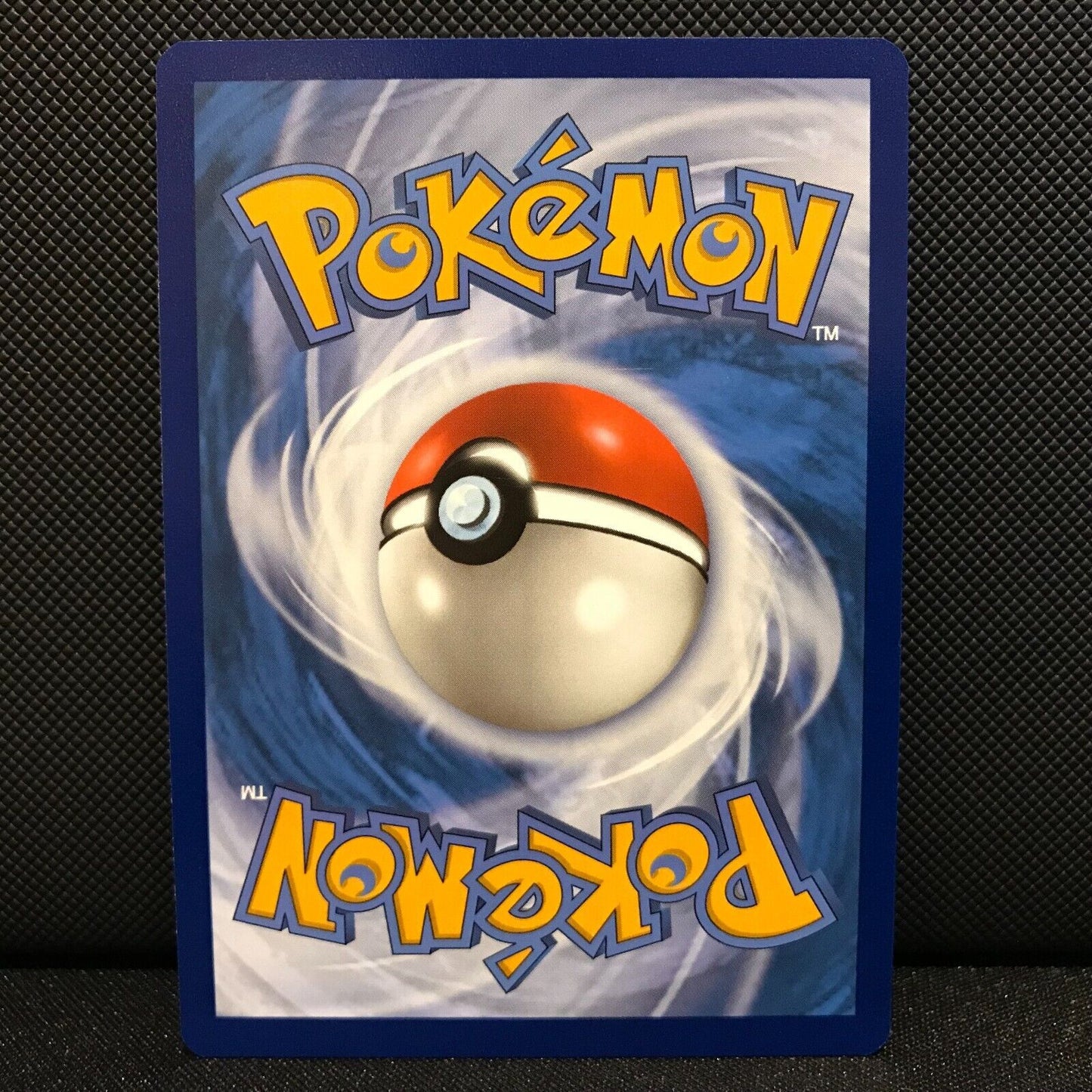 Galarian Weezing 096/198 - Chilling Reign Pokemon Card - NM/Mint