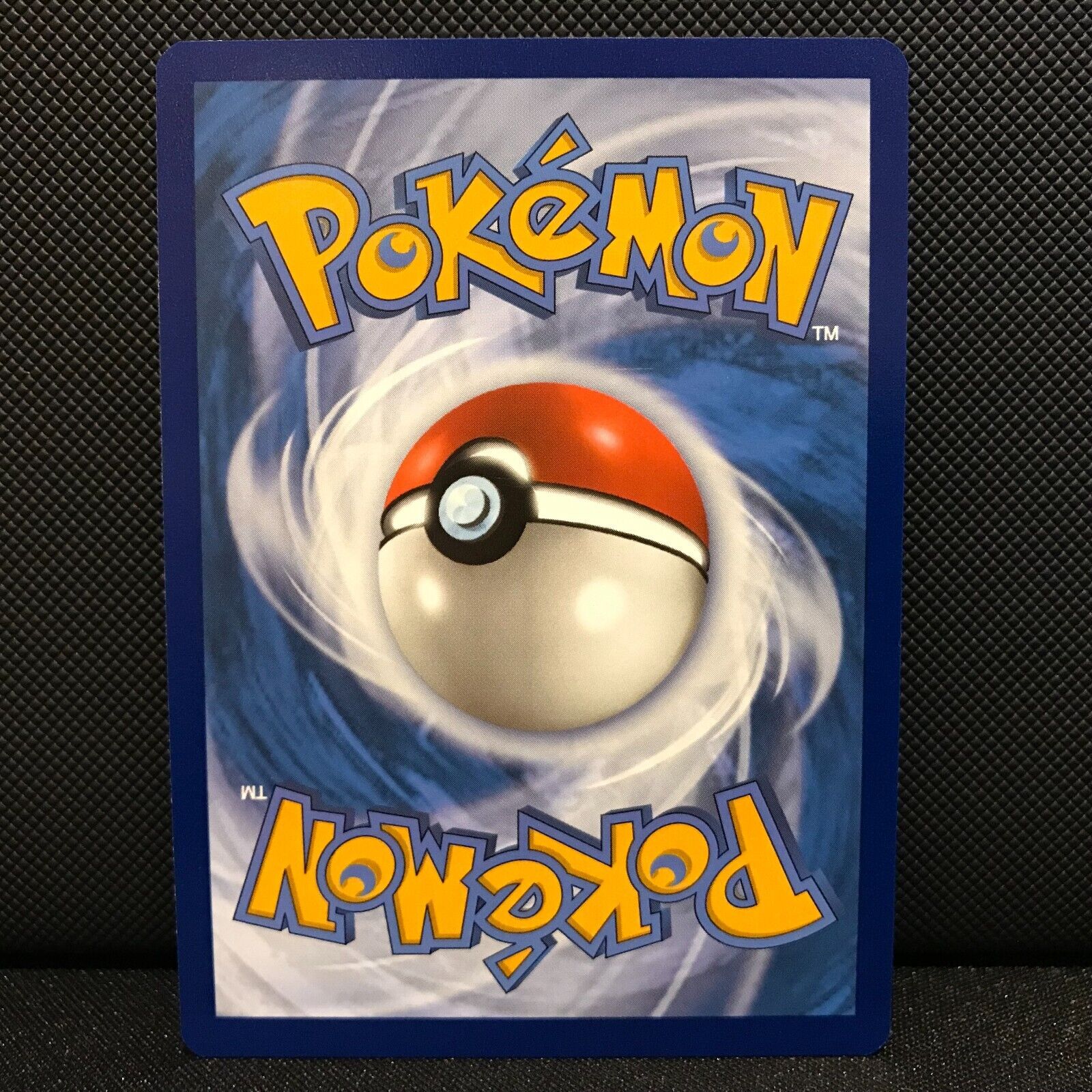 Galarian Weezing 096/198 - Chilling Reign Pokemon Card - NM/Mint