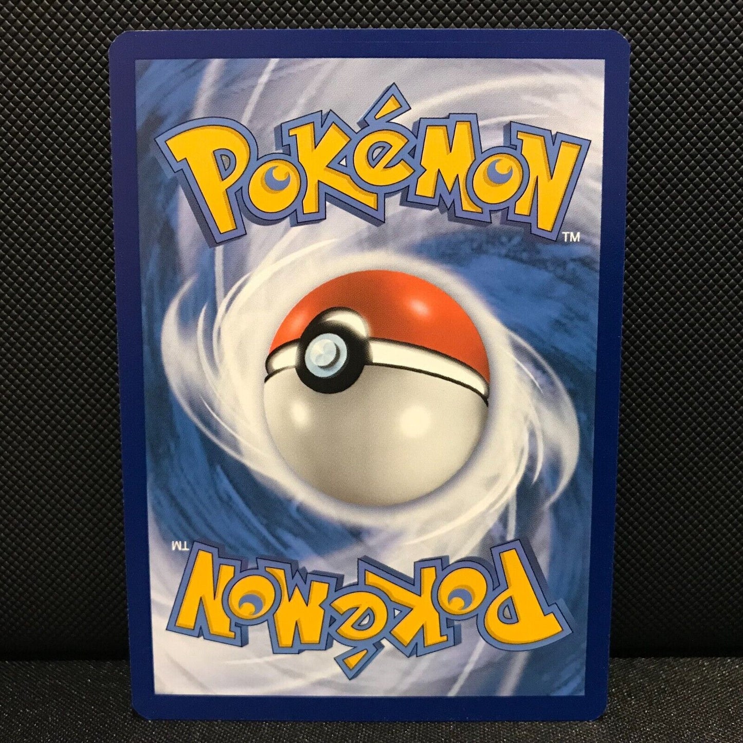 Snorunt Reverse Holo 41/195 - Silver Tempest Pokemon Card - NM/Mint