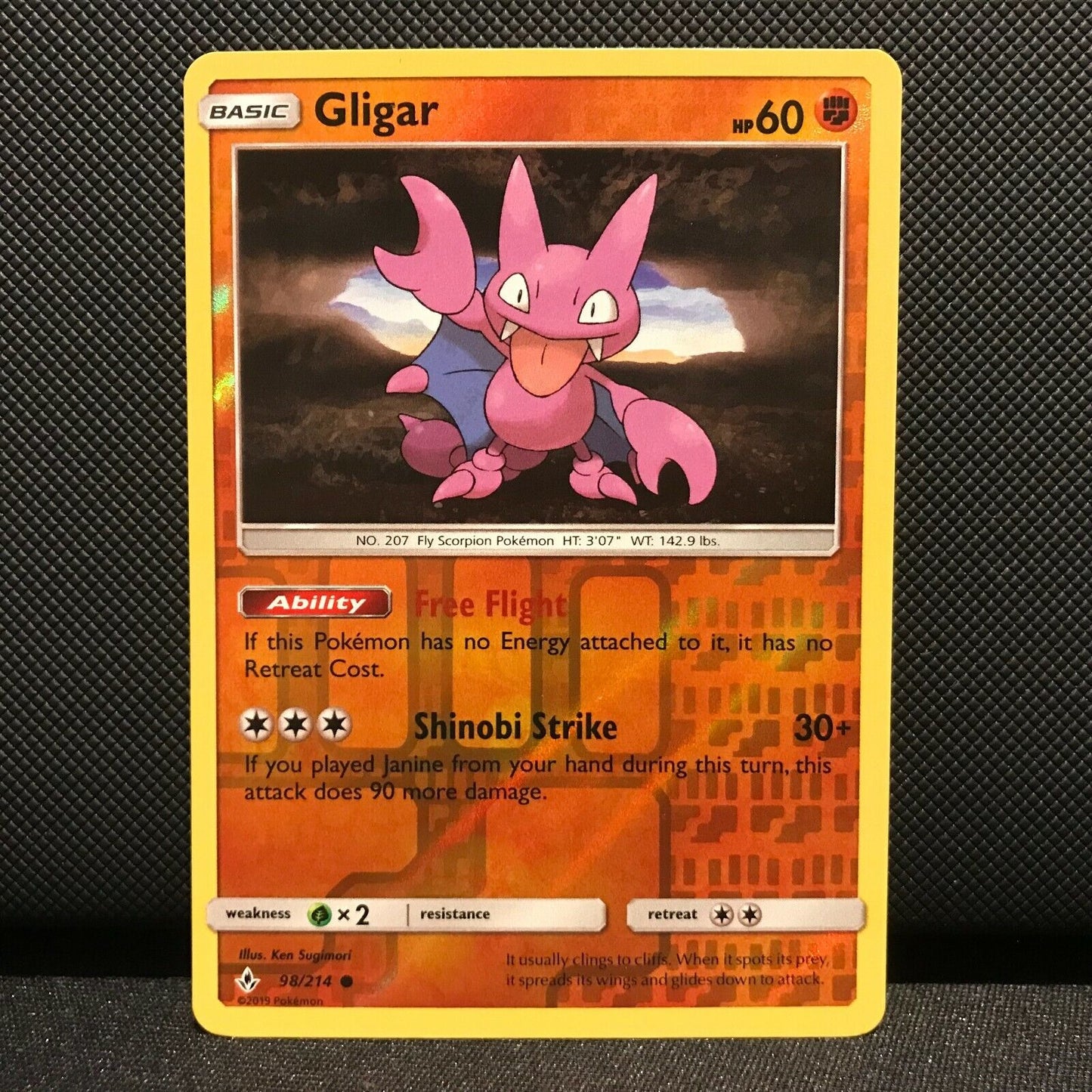 Gligar Reverse Holo 98/214 - Unbroken Bonds Pokemon Card - NM/Mint